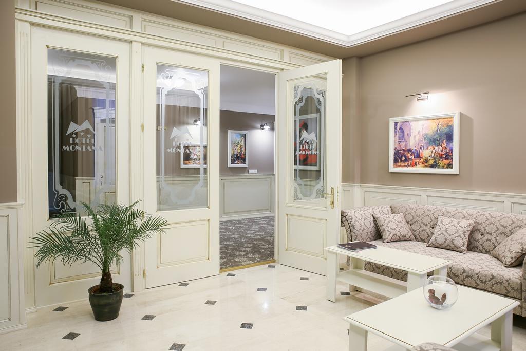 Hotel Montana Vişeu de Sus 外观 照片