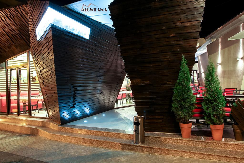 Hotel Montana Vişeu de Sus 外观 照片