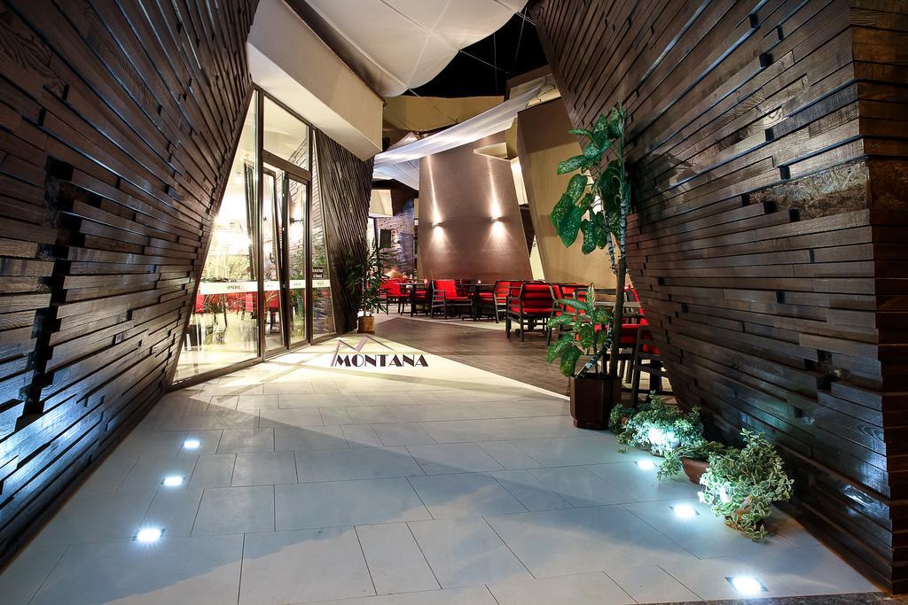 Hotel Montana Vişeu de Sus 外观 照片